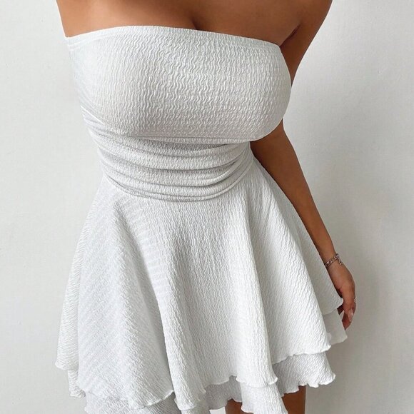 White Sexy Women's And Versatile Texture Fabric Strapless Cute Dress - Picture 3 of 7